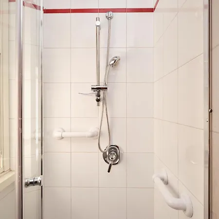 Appartement Elegante Con 3 Da Letto Vicino Il Centro