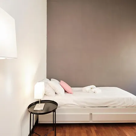 Elegante Con 3 Da Letto Vicino Il Centro Apartamento *